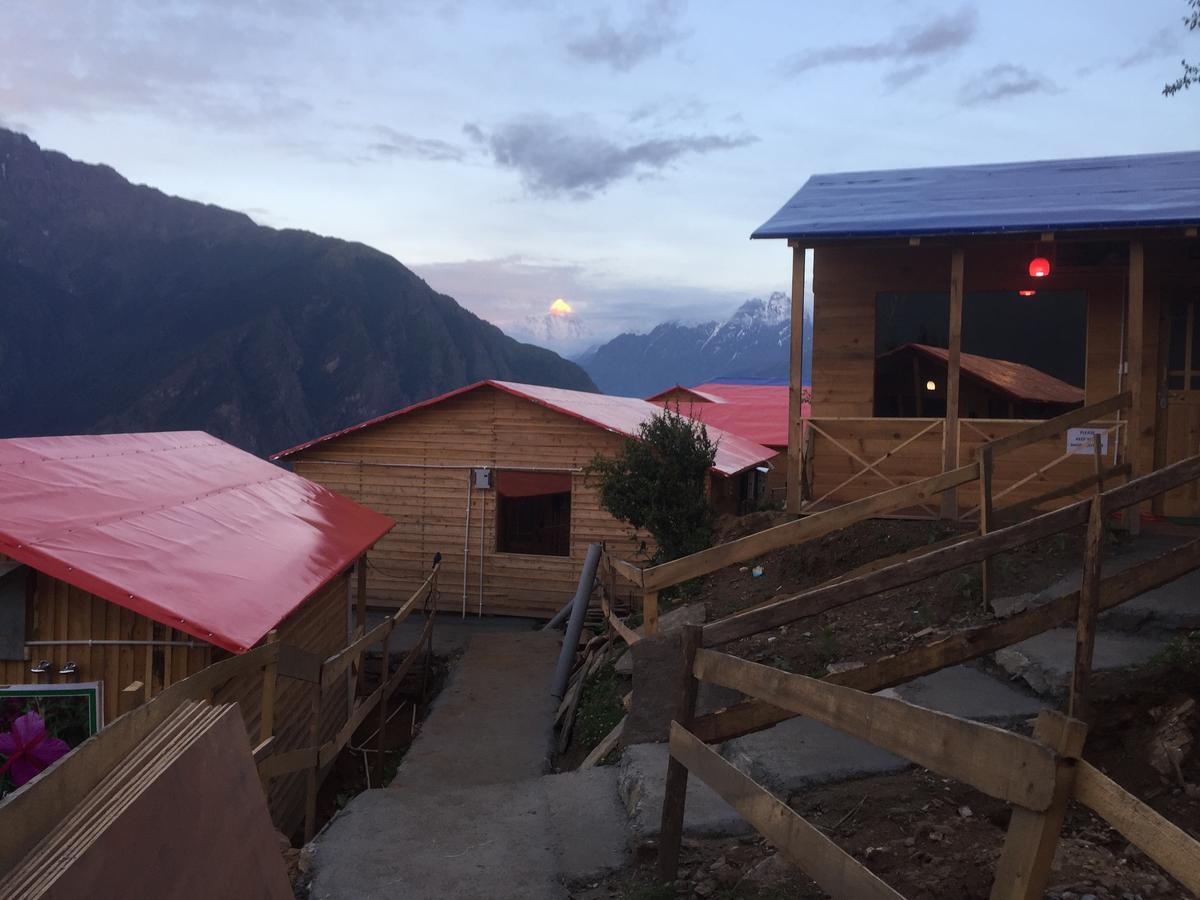 Blue Poppy Resorts Joshimath Bagian luar foto
