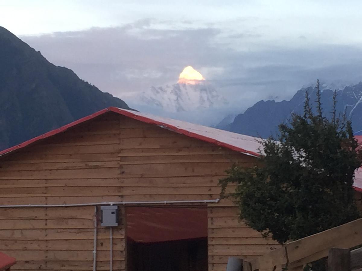 Blue Poppy Resorts Joshimath Bagian luar foto